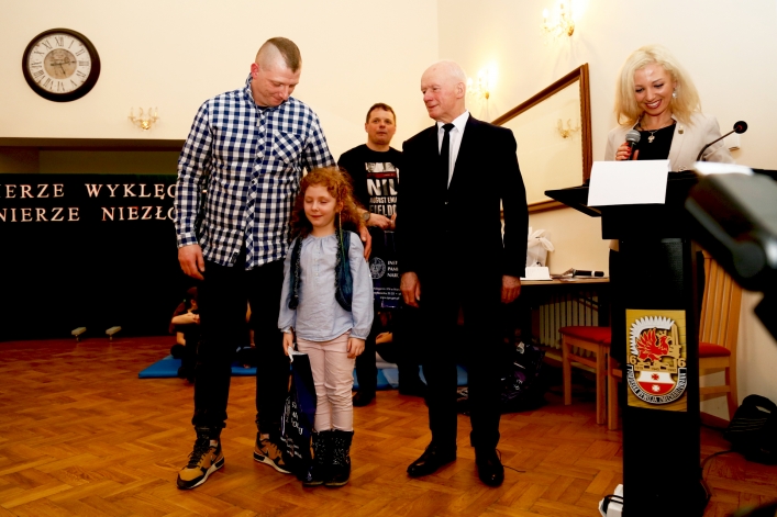 Nagrodzono laureatów konkursów z okazji Narodowego Dnia Pamięci Żołnierzy Wyklętych