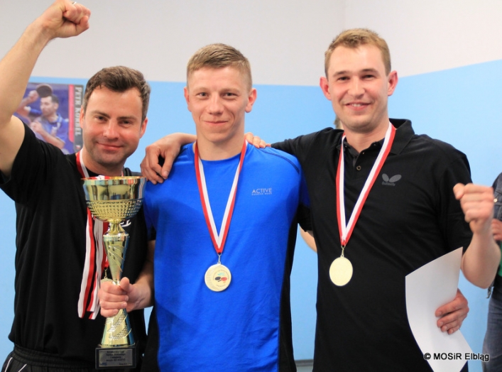 Najlepsi tenisiści grają w 16 Batalionie Dowodzenia