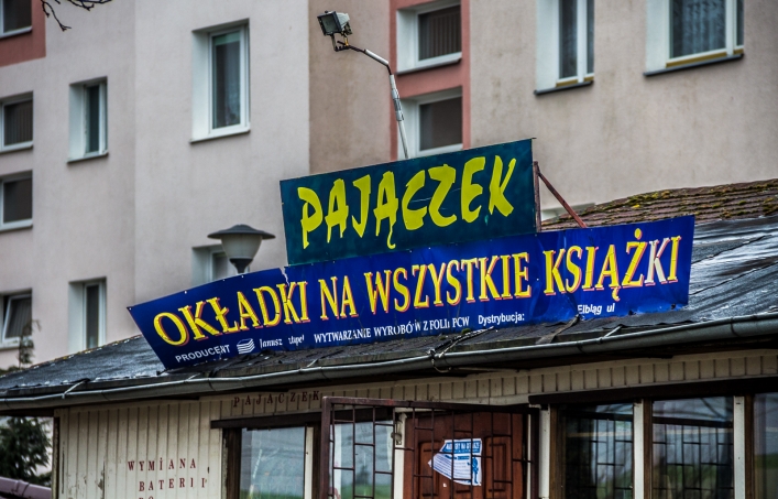 Napad na sklep Pajączek! Policja ściga przestępcę