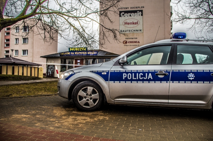 Napad na sklep Pajączek! Policja ściga przestępcę