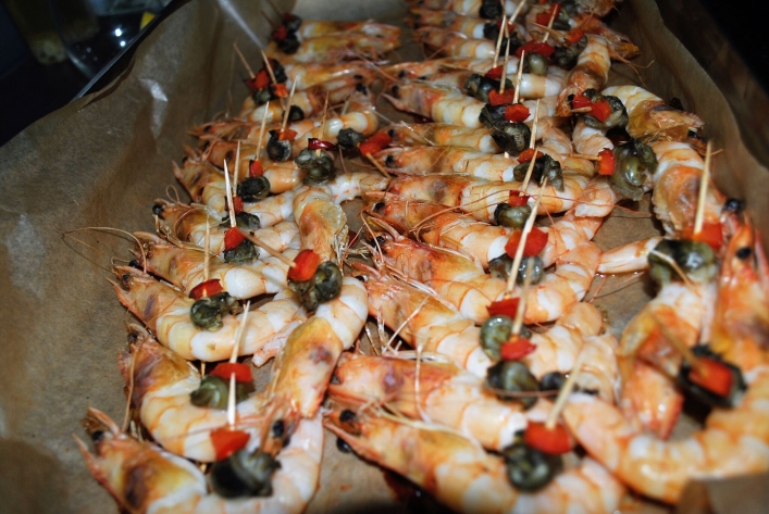 Krewetki i ślimaki po pieczeniu,