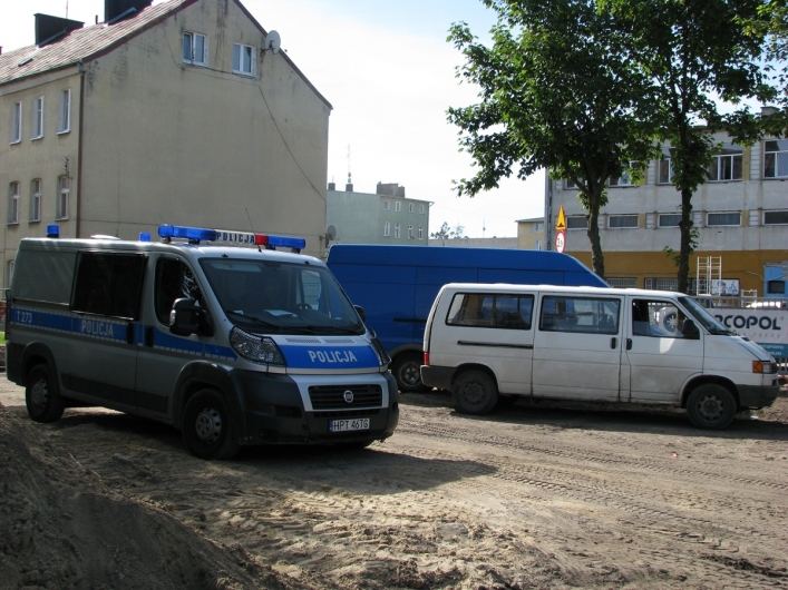Niewybuch na Panieńskiej! Trwa akcja policji