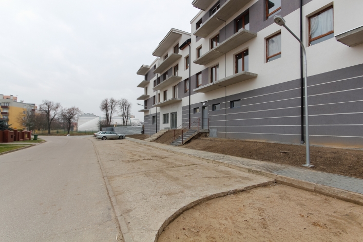 Nowe mieszkania i kolejna Biedronka, tym razem na Donimirskich
