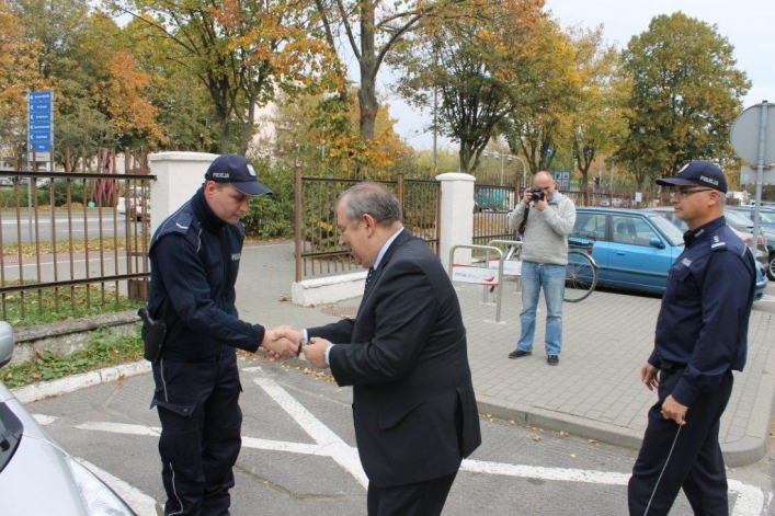 Nowe radiowozy dla elbląskich policjantów