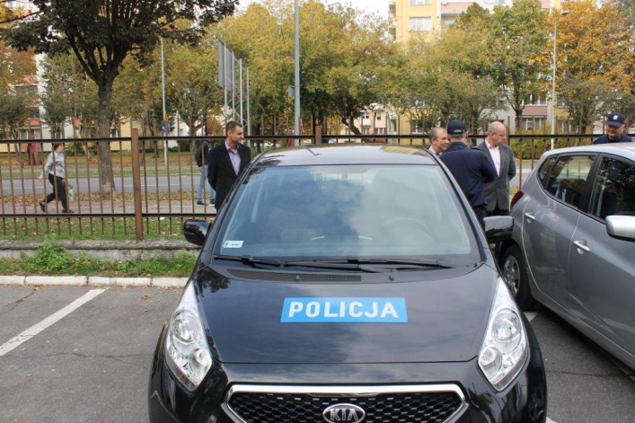 Nowe radiowozy dla elbląskich policjantów