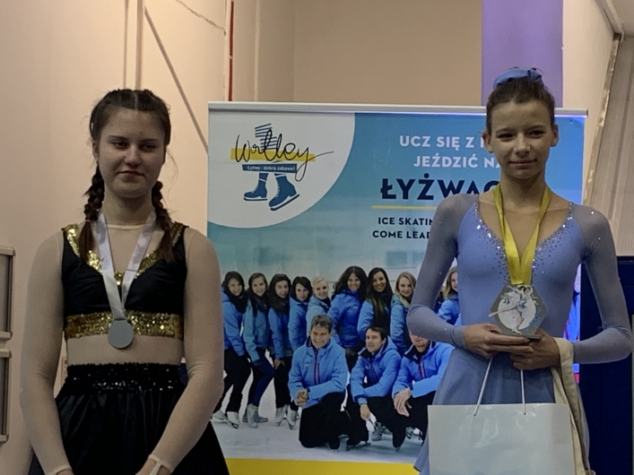 Noworoczne sukcesy łyżwiarek figurowych UKS Szóstka Elblag