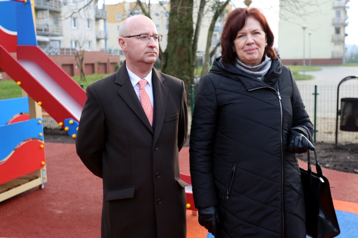 Nowy plac zabaw na osiedlu przy ul. Żyrardowskiej. Kolejna inwestycja z Budżetu Obywatelskiego