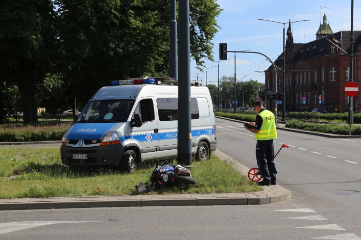 O mały włos od tragedii na skrzyżowaniu Armii Krajowej i Pocztowej