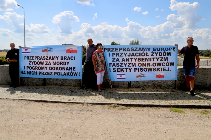 Obchody 77. Rocznicy zbrodni w Jedwabnem z udziałem elblążan