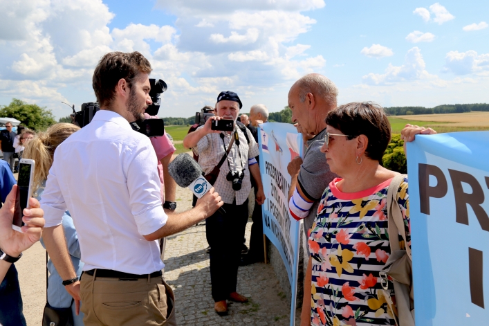 Obchody 77. Rocznicy zbrodni w Jedwabnem z udziałem elblążan