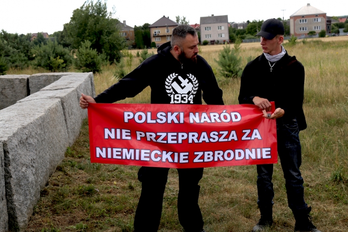 Obchody 77. Rocznicy zbrodni w Jedwabnem z udziałem elblążan