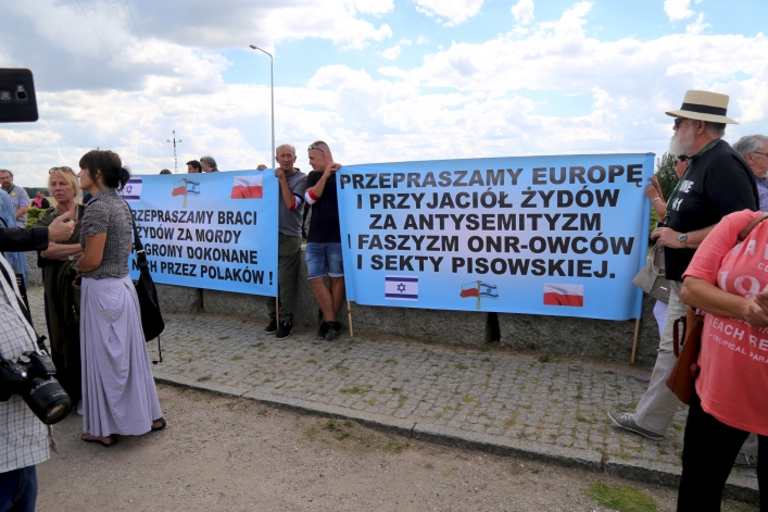 Obchody 77. Rocznicy zbrodni w Jedwabnem z udziałem elblążan