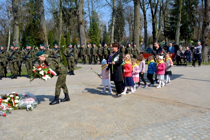 Obchody 8. rocznicy katastrofy smoleńskiej w Elblągu
