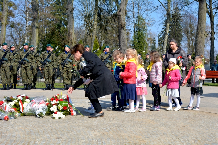 Obchody 8. rocznicy katastrofy smoleńskiej w Elblągu