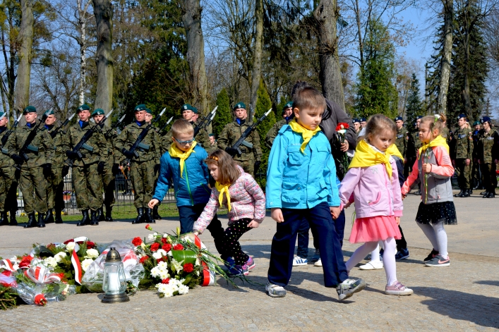 Obchody 8. rocznicy katastrofy smoleńskiej w Elblągu