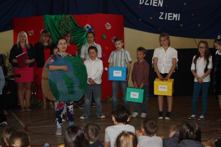 Obchody Dnia Ziemi w Szkole Podstawowej nr 14