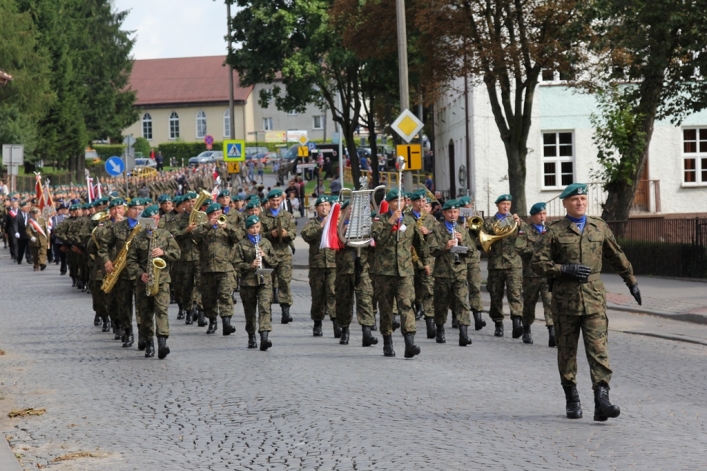 Obchody Święta Wojska Polskiego w 16 PDZ