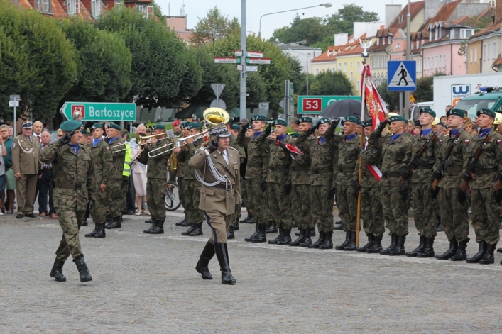 Obchody Święta Wojska Polskiego w 16 PDZ