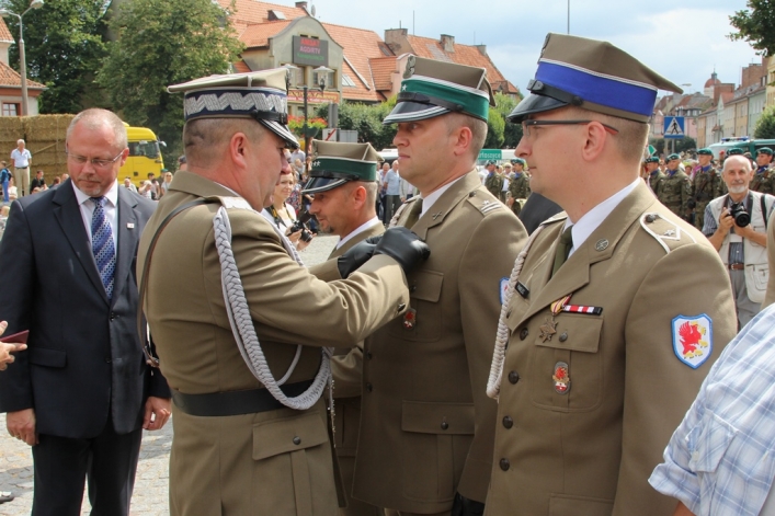 Obchody Święta Wojska Polskiego w 16 PDZ