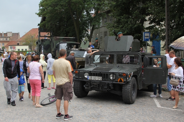 Obchody Święta Wojska Polskiego w 16 PDZ