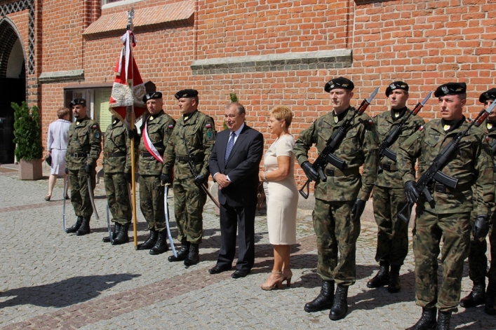 Obchody Święta Wojska Polskiego w 16 PDZ