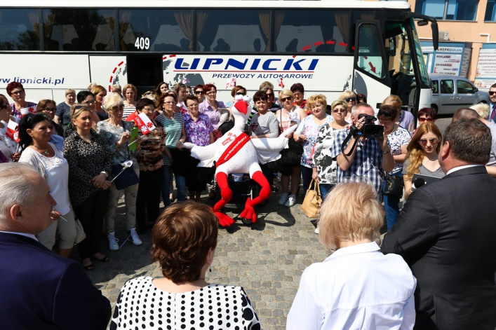 Obiadu nie będzie! Kobiety jadą na VIII Kongres Kobiet