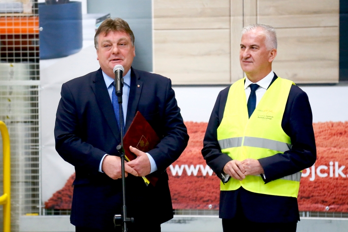 Oficjalne otwarcie centrum dystrybucyjnego Meble Wójcik