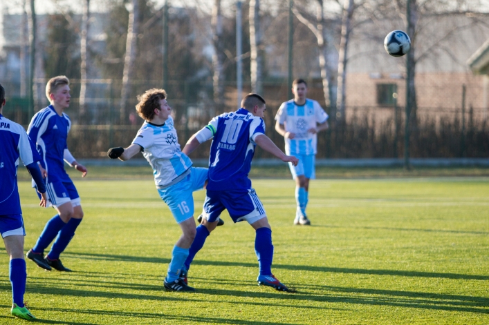 Olimpia łatwo wygrywa ze Stomilem