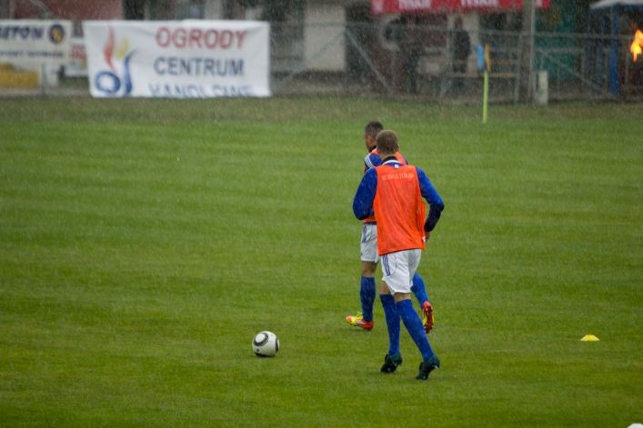 Olimpia pewnie wygrywa, Graczyk zdobywa bramki