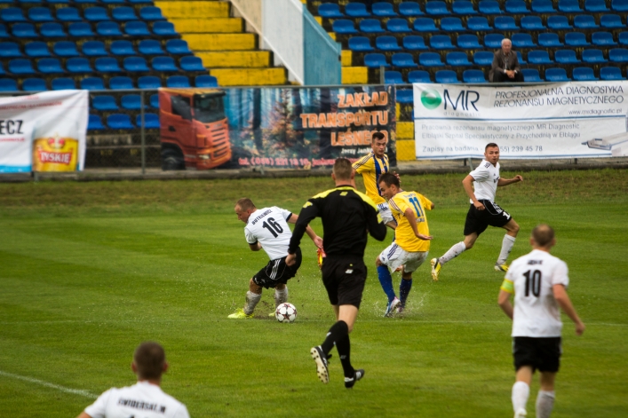 Olimpia pewnie wygrywa, Graczyk zdobywa bramki