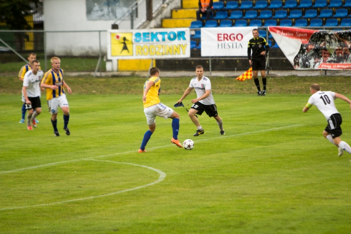 Olimpia pewnie wygrywa, Graczyk zdobywa bramki