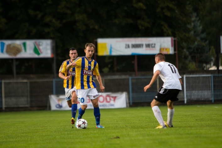 Olimpia pewnie wygrywa, Graczyk zdobywa bramki