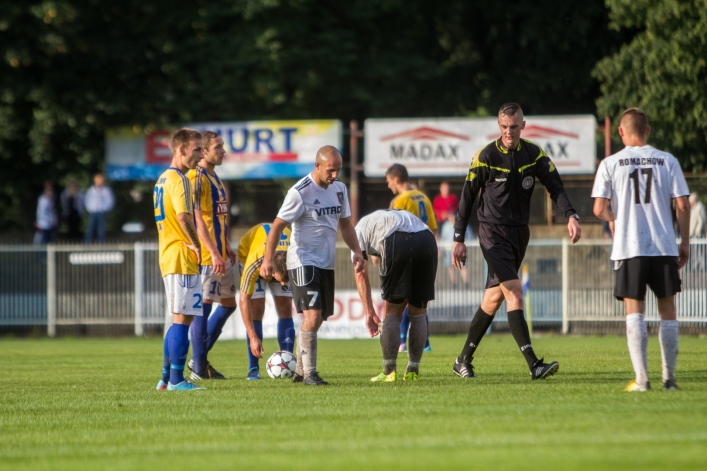 Olimpia pewnie wygrywa, Graczyk zdobywa bramki