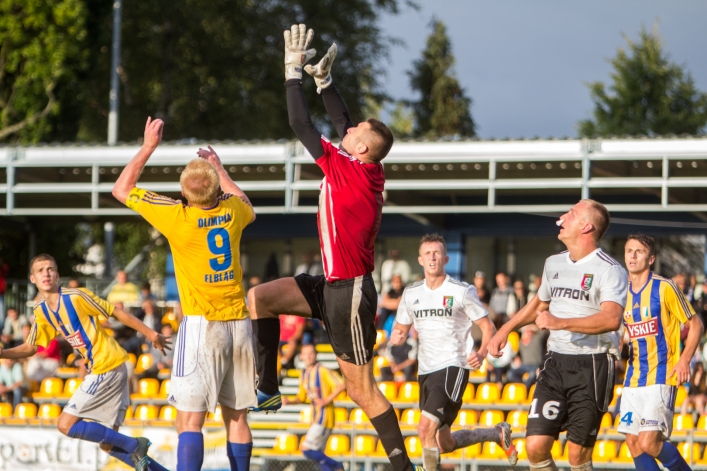 Olimpia pewnie wygrywa, Graczyk zdobywa bramki