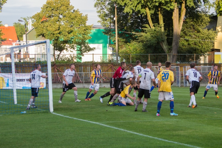 Olimpia pewnie wygrywa, Graczyk zdobywa bramki