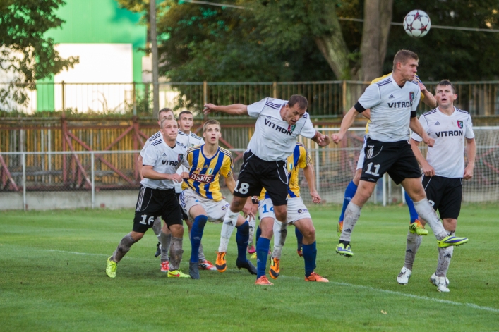 Olimpia pewnie wygrywa, Graczyk zdobywa bramki
