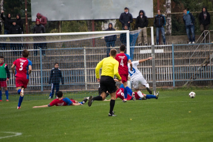 Olimpia znów z czterema bramkami