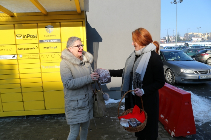 Pączkowe szaleństwo z Elblag.net. Rozdaliśmy kilkaset pączków!