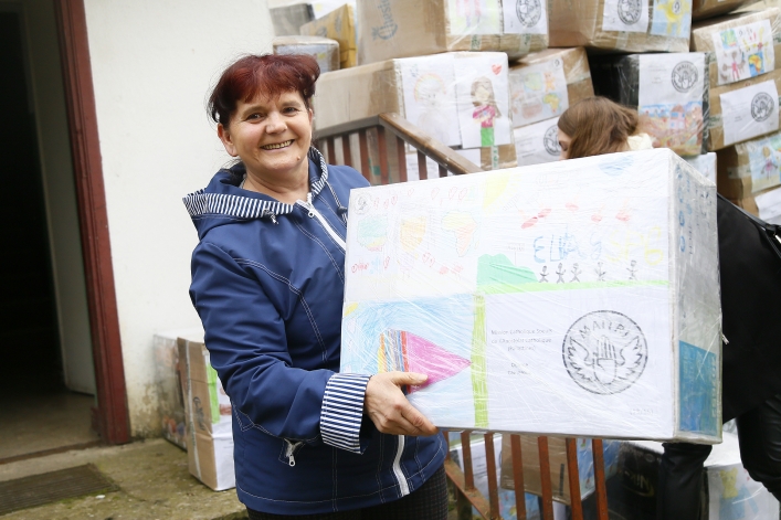 Pani Bożena i Jan z Lisowa mają wielkie serca. 2 tony pluszaków trafi do dzieci z Kamerunu