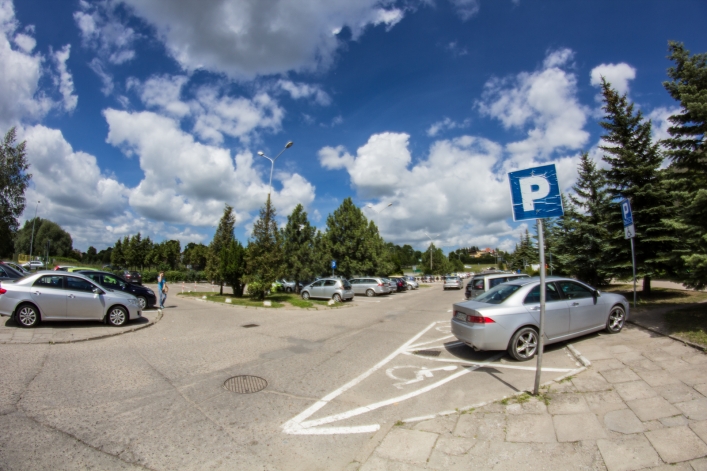 Parking przed Szpitalem Wojewódzkim i skrajne emocje z nim związane