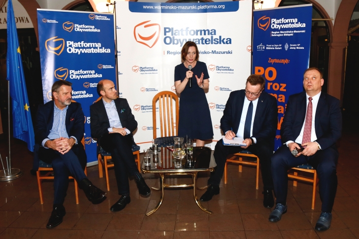 Parlamentarzyści Platformy Obywatelskiej spotkali się z mieszkańcami Elbląga
