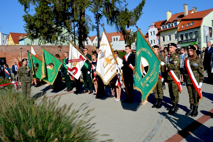 Pasłęk. Uroczyste odsłonięcie Pomnika Niepodległości