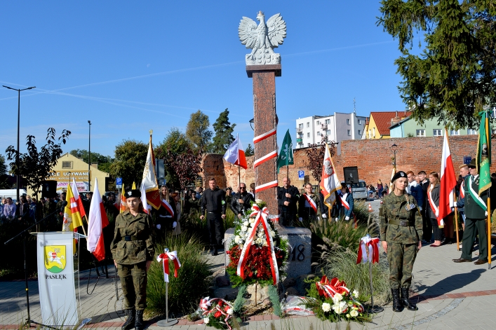 Pasłęk. Uroczyste odsłonięcie Pomnika Niepodległości
