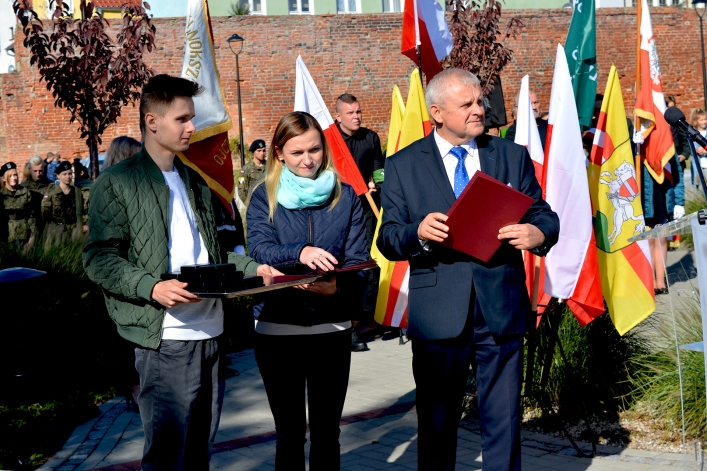 Pasłęk. Uroczyste odsłonięcie Pomnika Niepodległości