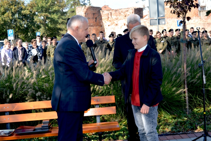 Pasłęk. Uroczyste odsłonięcie Pomnika Niepodległości