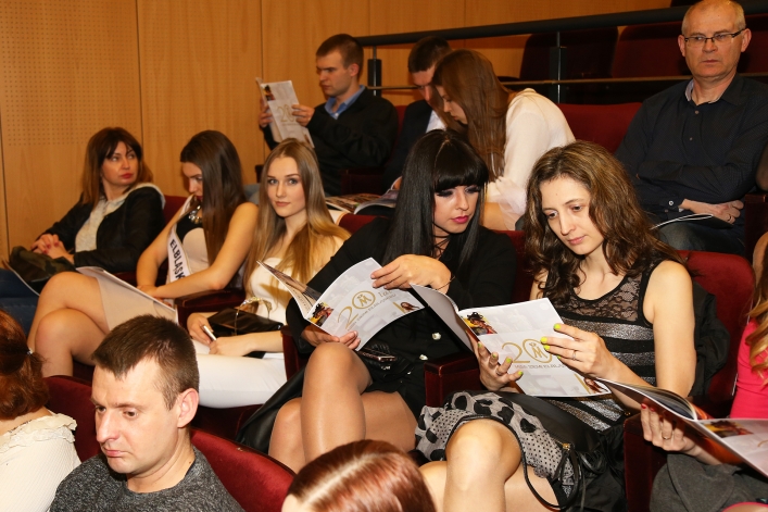 Paulina Czartowska nową Miss Ziemi Elbląskiej. Nasza fotorelacja (część pierwsza)