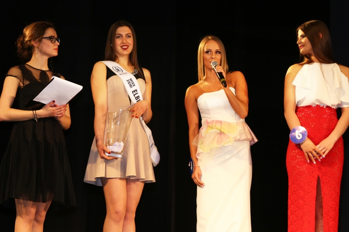 Paulina Czartowska nową Miss Ziemi Elbląskiej. Nasza fotorelacja (część pierwsza)