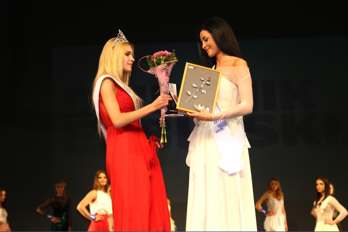 Paulina Czartowska nową Miss Ziemi Elbląskiej. Nasza fotorelacja (część pierwsza)