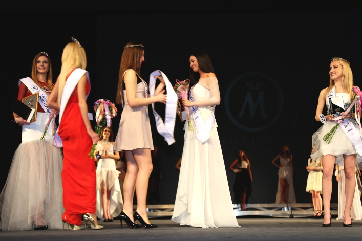 Paulina Czartowska nową Miss Ziemi Elbląskiej. Nasza fotorelacja (część pierwsza)
