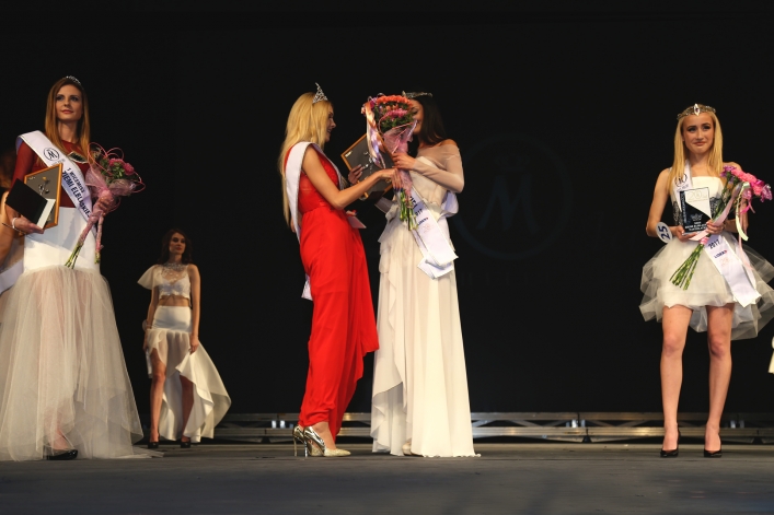 Paulina Czartowska nową Miss Ziemi Elbląskiej. Nasza fotorelacja (część pierwsza)